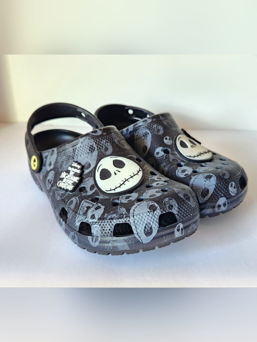 CROCS Disney Nightmare Before Christmas M7 W9 Black Clog Jack Skellington Shoes